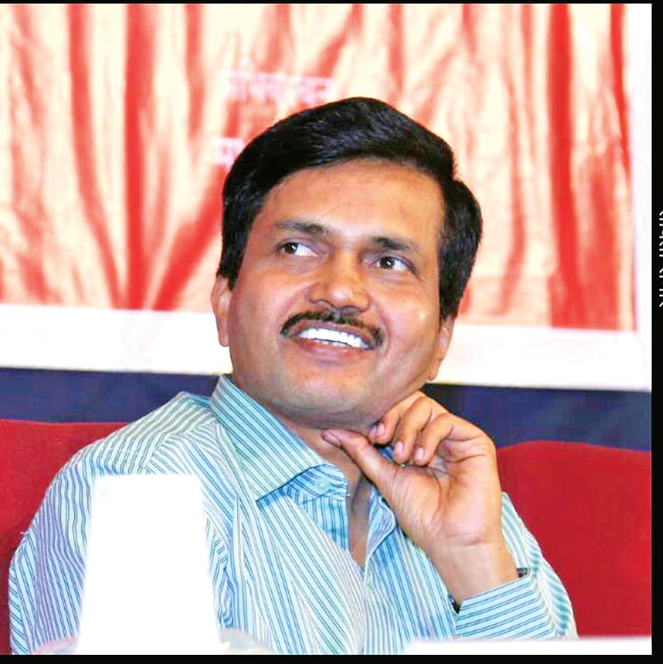 प्रतिमा — Sangram Gayakwad