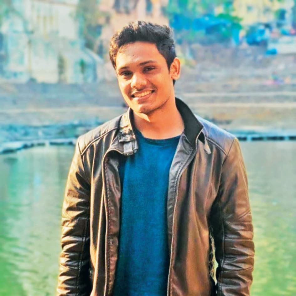 प्रतिमा — Amar Gore