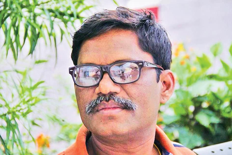 प्रतिमा — Dinkar Manvar